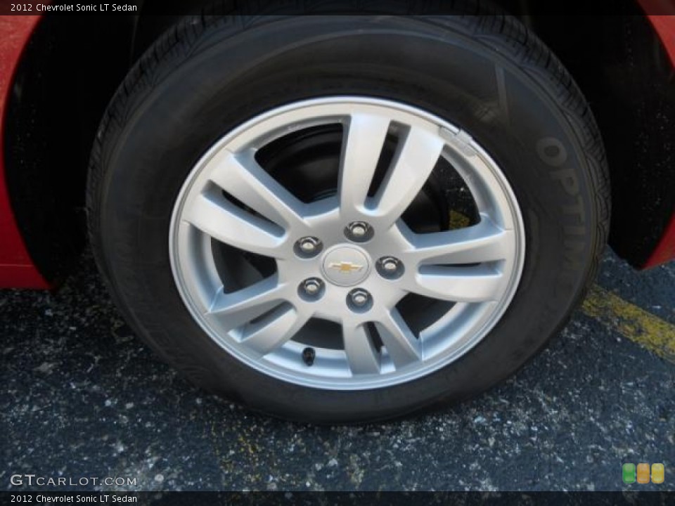 2012 Chevrolet Sonic LT Sedan Wheel and Tire Photo #72277019