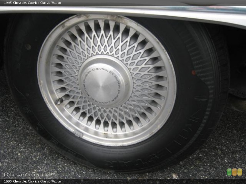 1995 Chevrolet Caprice Classic Wagon Wheel and Tire Photo #72323257