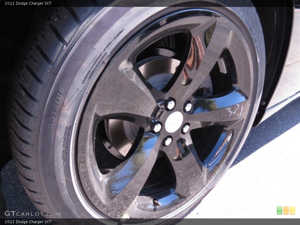 2013 Dodge Charger SXT Wheel and Tire Photo #72348180