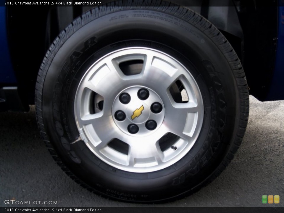 2013 Chevrolet Avalanche LS 4x4 Black Diamond Edition Wheel and Tire Photo #72457122