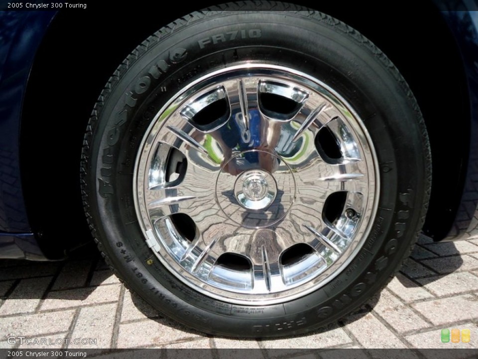 2005 Chrysler 300 Custom Wheel and Tire Photo #72457461