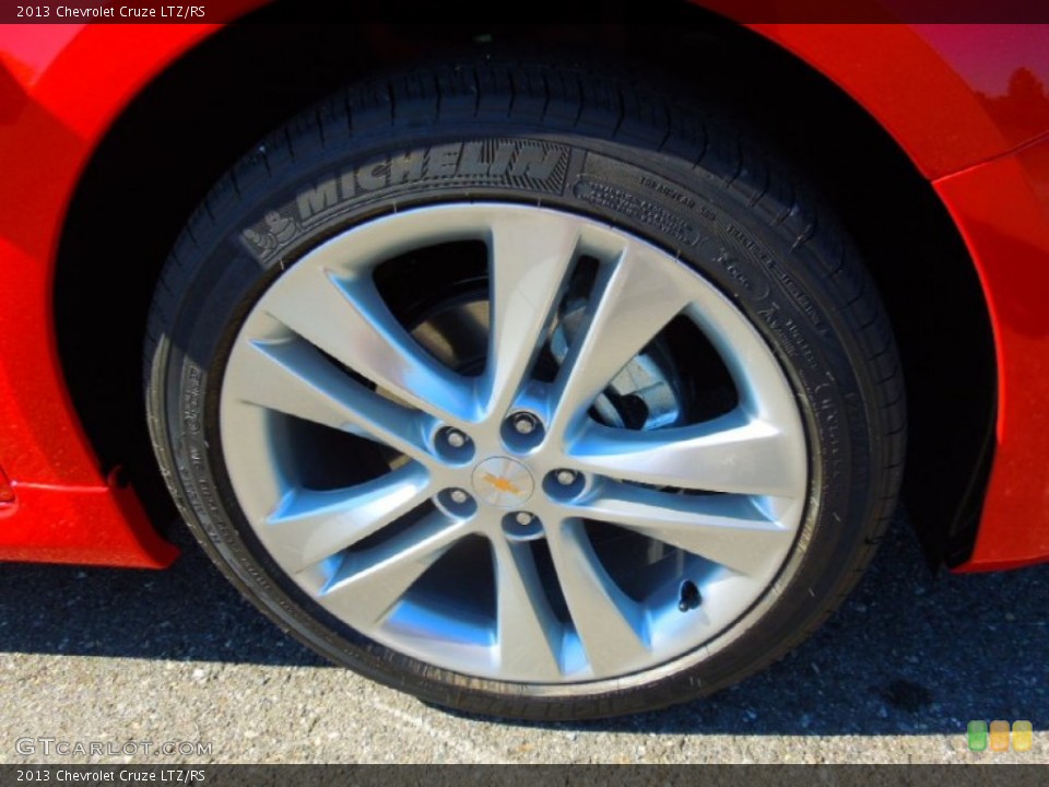 2013 Chevrolet Cruze LTZ/RS Wheel and Tire Photo #72571513