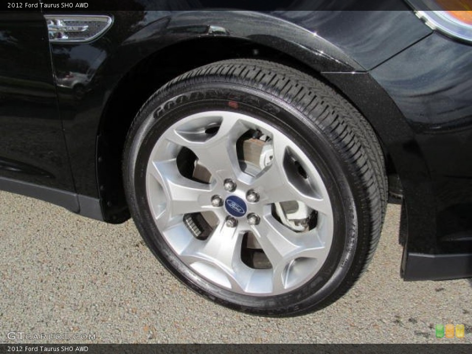 2012 Ford Taurus SHO AWD Wheel and Tire Photo #72603401