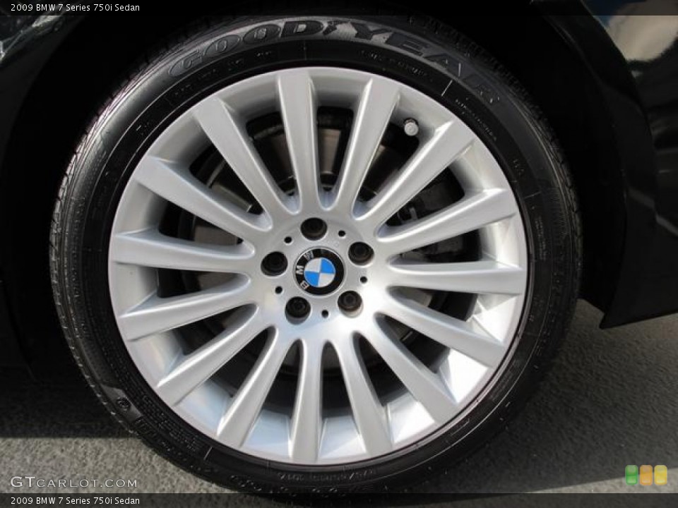 2009 BMW 7 Series 750i Sedan Wheel and Tire Photo #72631193