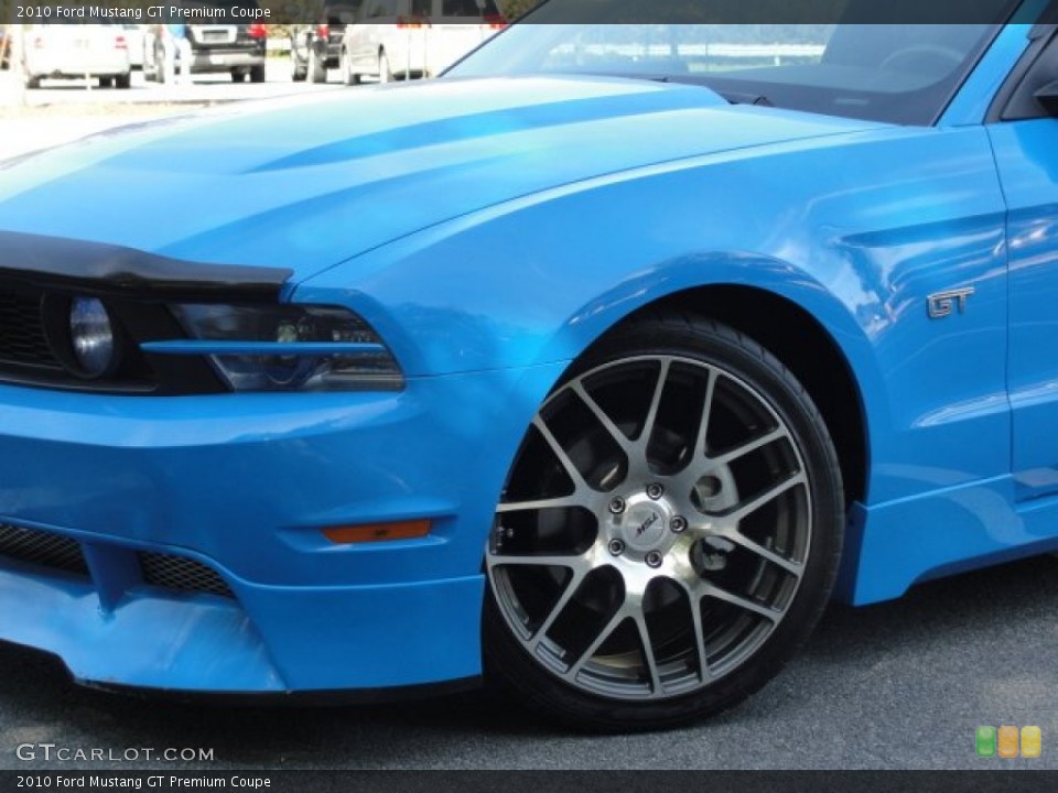 2010 Ford Mustang Custom Wheel and Tire Photo #72682660