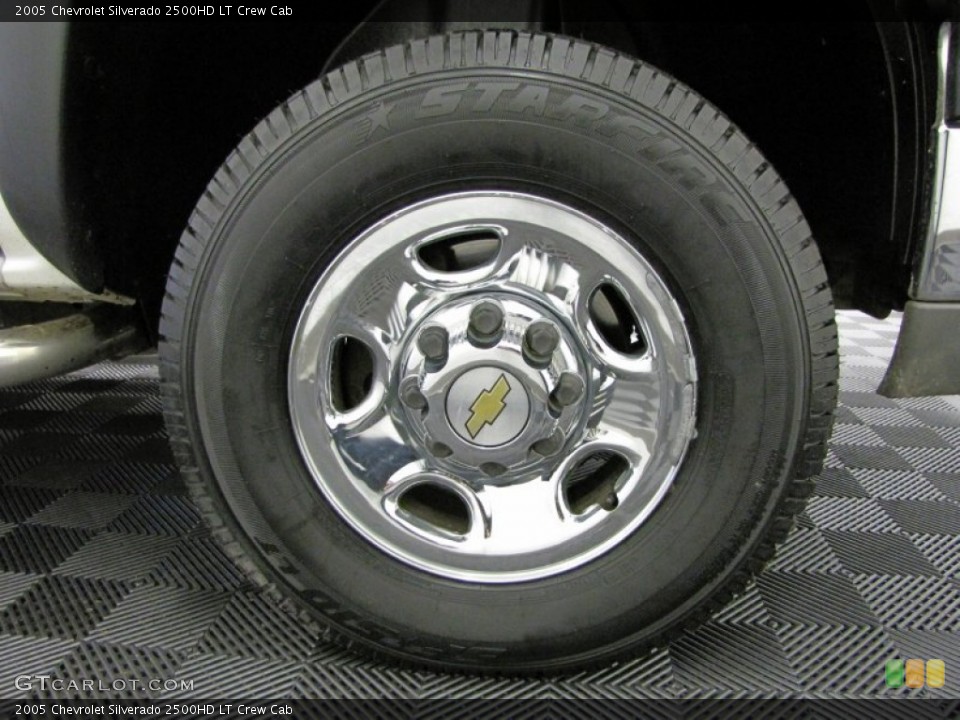 2005 Chevrolet Silverado 2500HD LT Crew Cab Wheel and Tire Photo #72694093