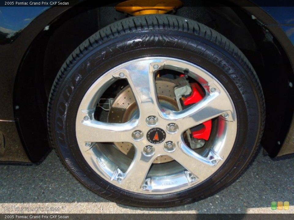 2005 Pontiac Grand Prix GXP Sedan Wheel and Tire Photo #72707998
