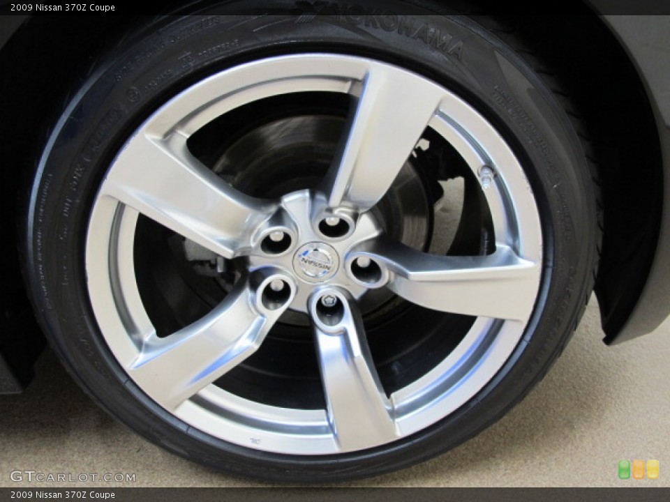 2009 Nissan 370Z Coupe Wheel and Tire Photo #72713945