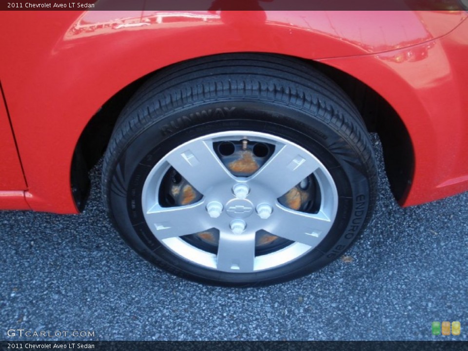 2011 Chevrolet Aveo LT Sedan Wheel and Tire Photo #72729020