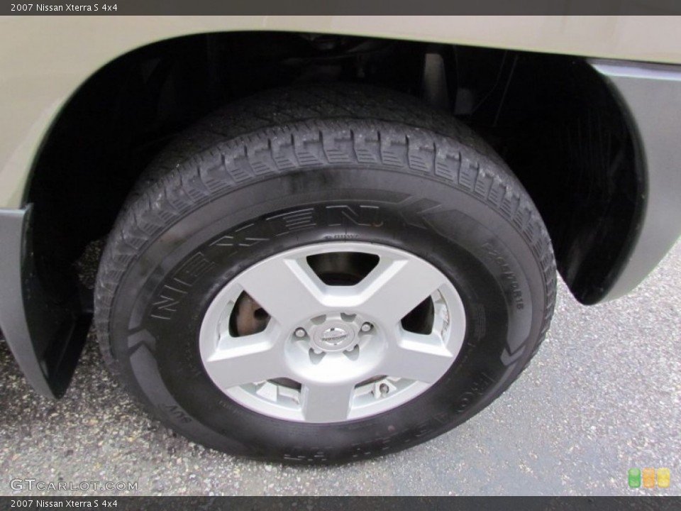 2007 Nissan Xterra S 4x4 Wheel and Tire Photo #72816196