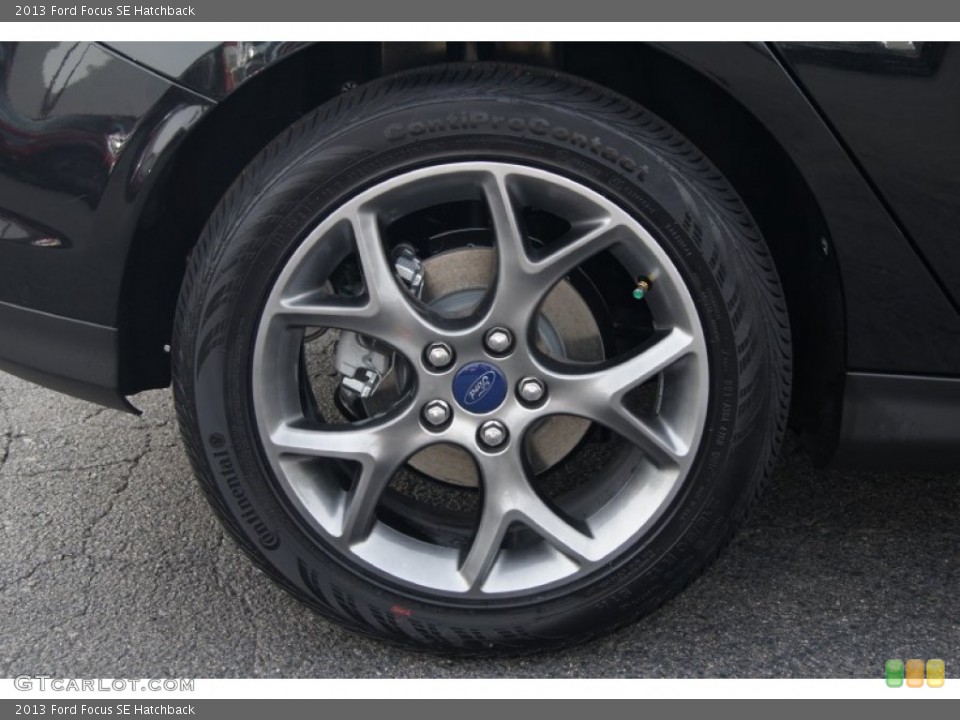 2013 Ford Focus SE Hatchback Wheel and Tire Photo #72821395