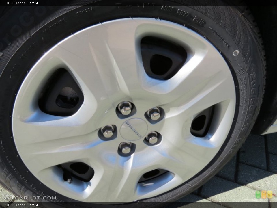 2013 Dodge Dart SE Wheel and Tire Photo #72884033