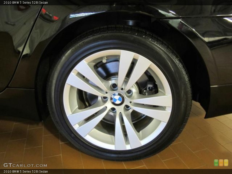 2010 BMW 5 Series 528i Sedan Wheel and Tire Photo #72908355