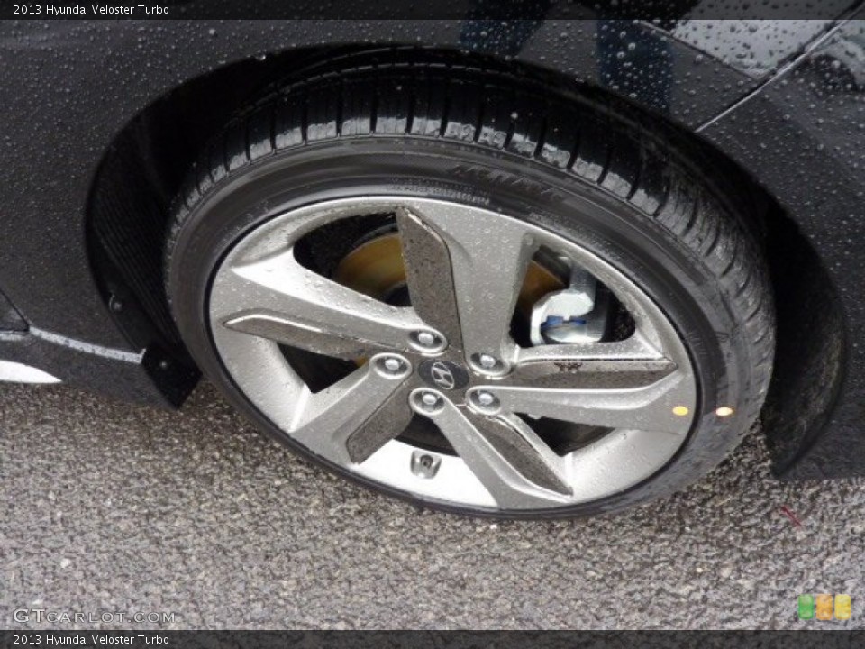 2013 Hyundai Veloster Turbo Wheel and Tire Photo #72909778
