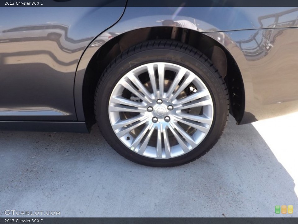 2013 Chrysler 300 C Wheel and Tire Photo #72981384