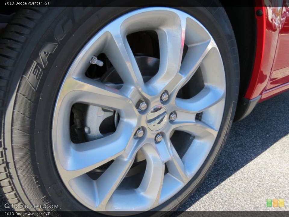 2013 Dodge Avenger Wheels and Tires