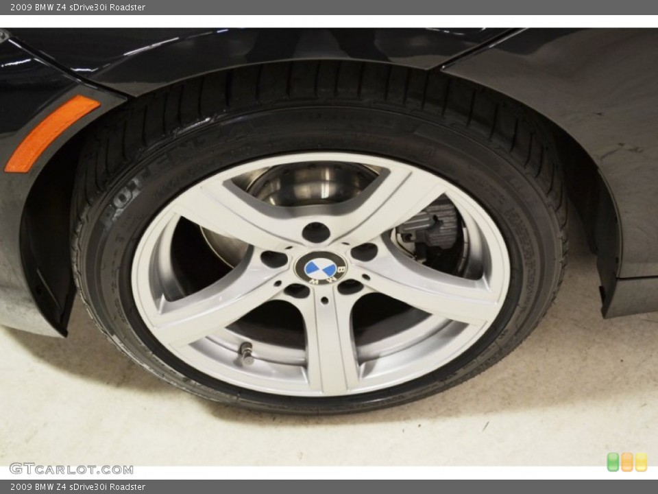 2009 BMW Z4 sDrive30i Roadster Wheel and Tire Photo #73009837