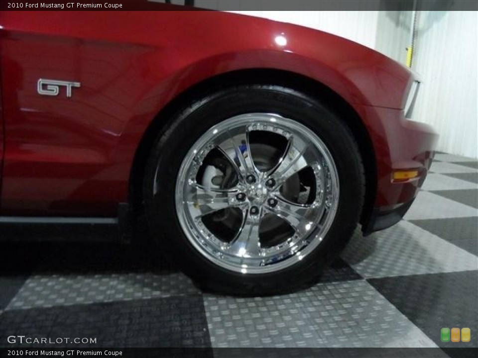 2010 Ford Mustang Custom Wheel and Tire Photo #73011019