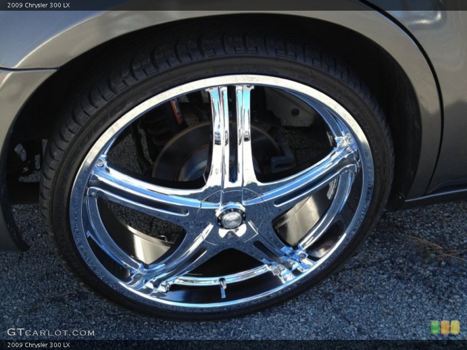 2009 Chrysler 300 Custom Wheel and Tire Photo #73050469