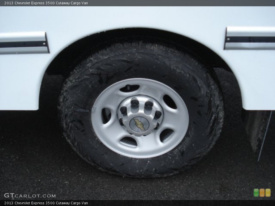 2013 Chevrolet Express 3500 Cutaway Cargo Van Wheel and Tire Photo #73064106