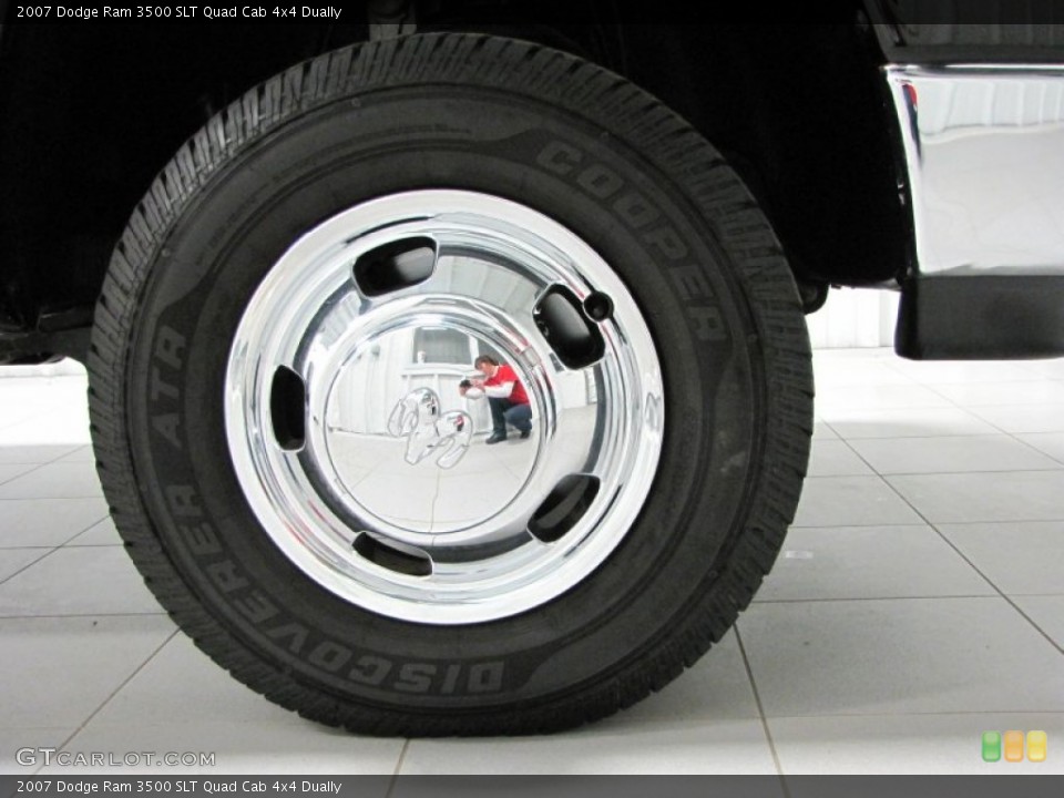 2007 Dodge Ram 3500 SLT Quad Cab 4x4 Dually Wheel and Tire Photo #73089819