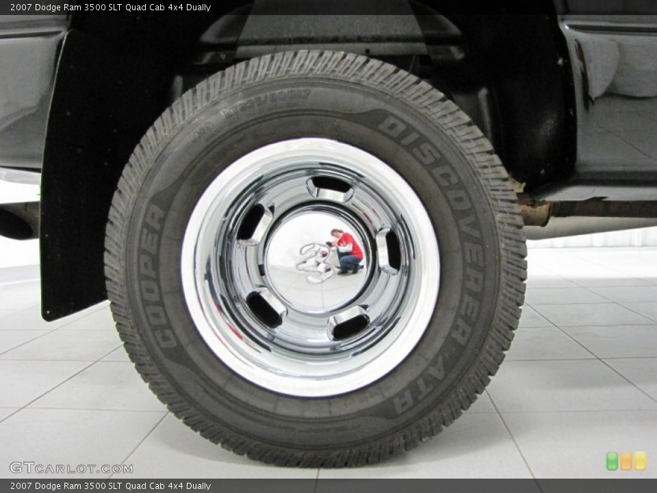 2007 Dodge Ram 3500 SLT Quad Cab 4x4 Dually Wheel and Tire Photo #73089861