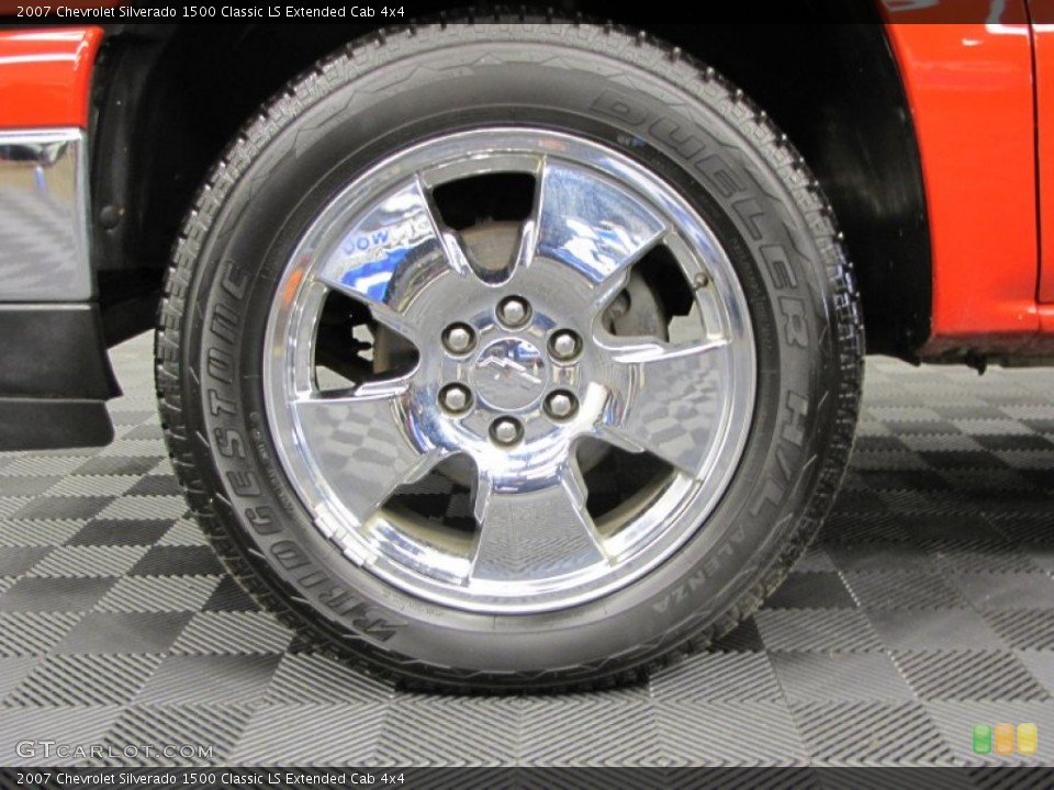 2007 Chevrolet Silverado 1500 Classic LS Extended Cab 4x4 Wheel and Tire Photo #73131843