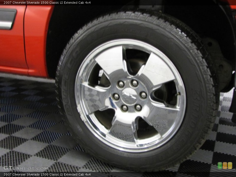 2007 Chevrolet Silverado 1500 Classic LS Extended Cab 4x4 Wheel and Tire Photo #73131855