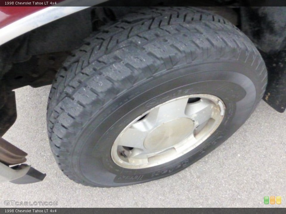 1998 Chevrolet Tahoe LT 4x4 Wheel and Tire Photo #73165107
