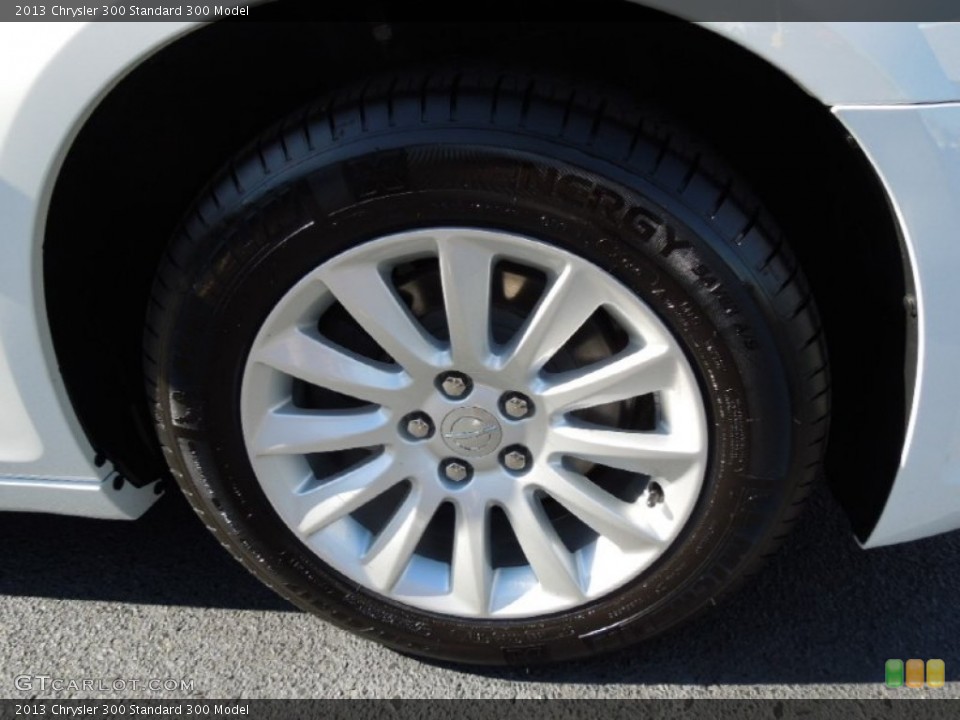 2013 Chrysler 300  Wheel and Tire Photo #73165901