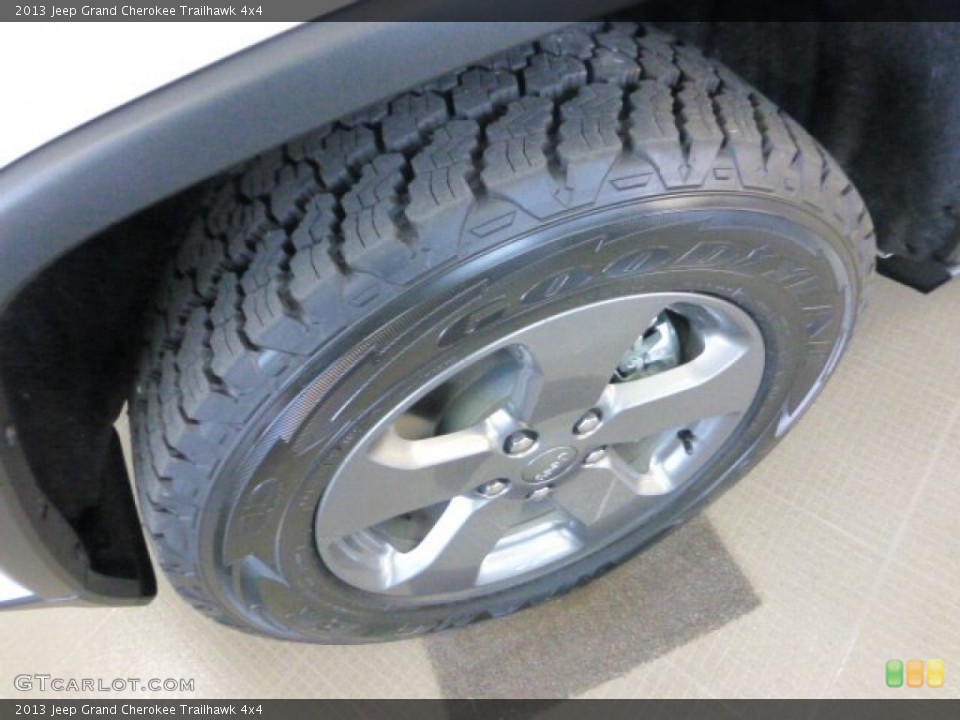 2013 Jeep Grand Cherokee Trailhawk 4x4 Wheel and Tire Photo #73268308