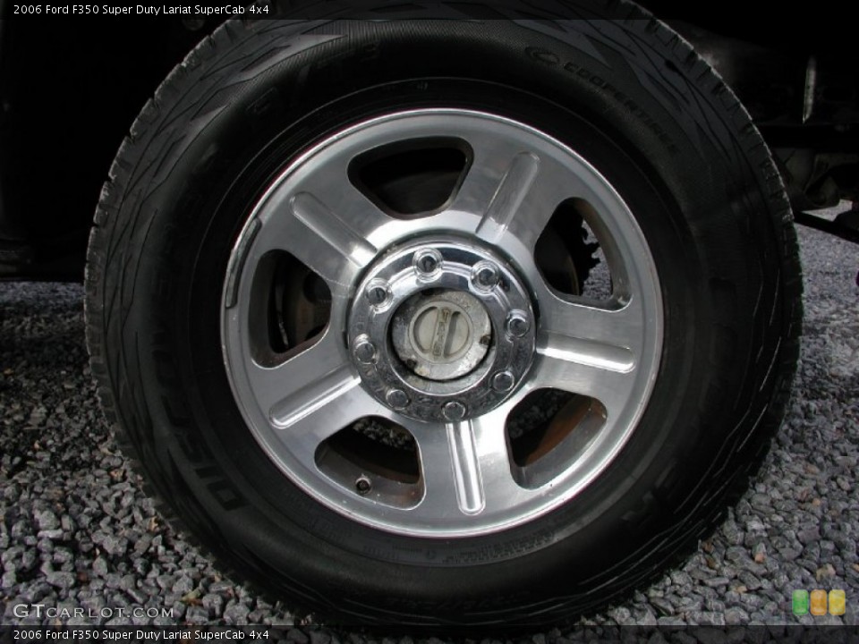 2006 Ford F350 Super Duty Lariat SuperCab 4x4 Wheel and Tire Photo #73268486