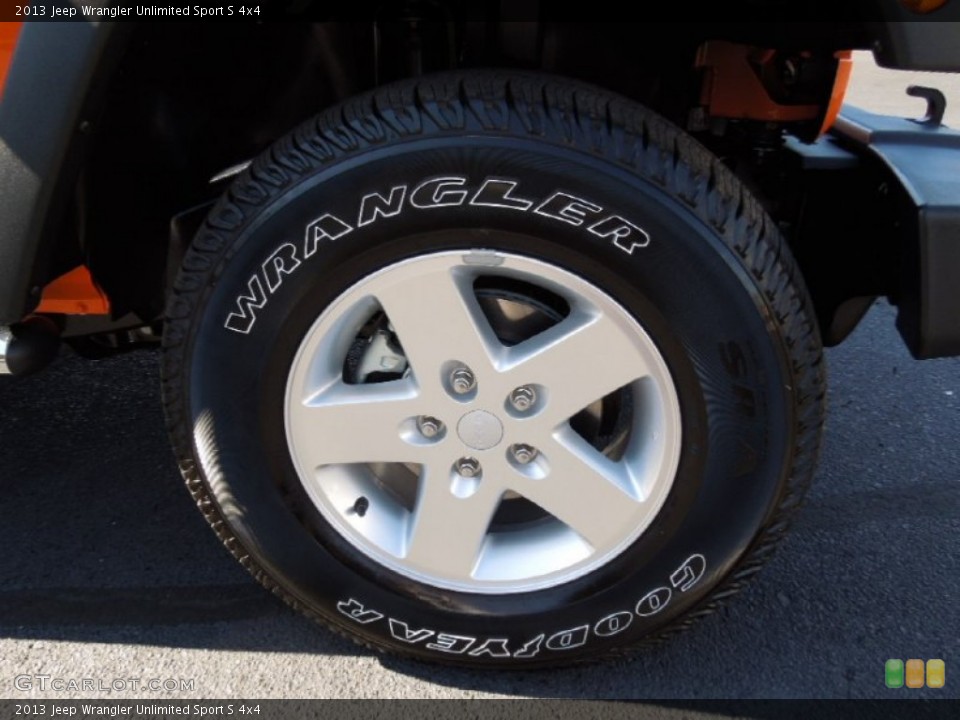 2013 Jeep Wrangler Unlimited Sport S 4x4 Wheel and Tire Photo #73291445