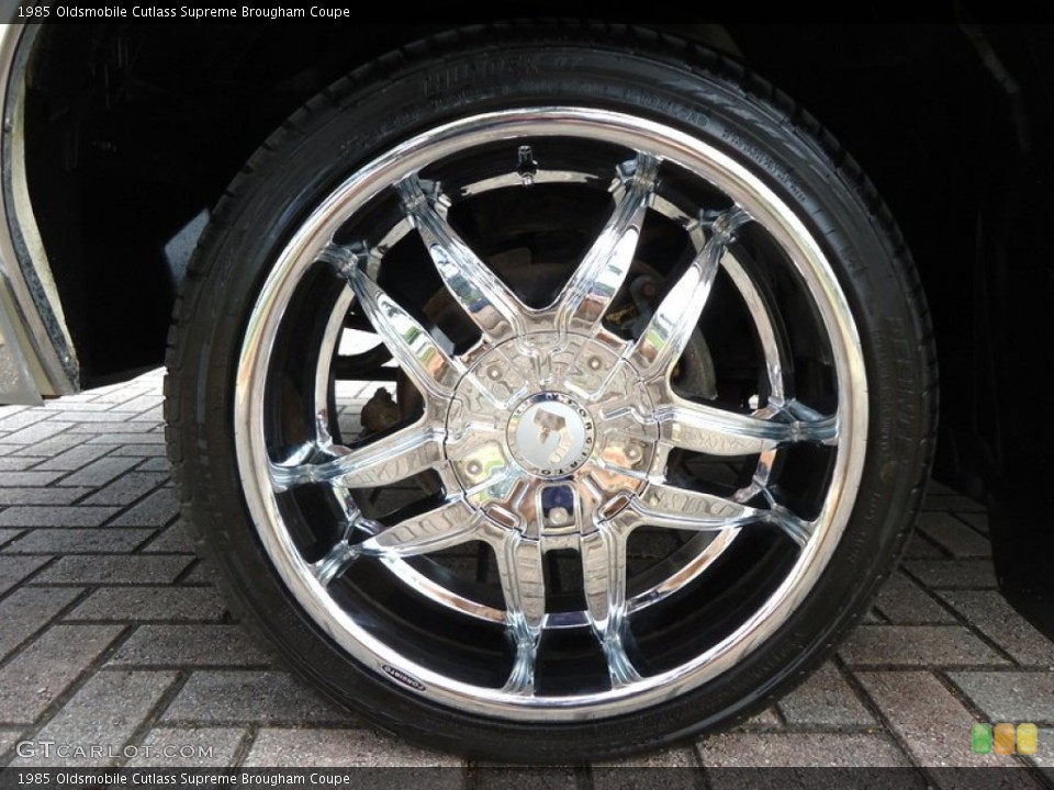 1985 Oldsmobile Cutlass Supreme Custom Wheel and Tire Photo #73415624
