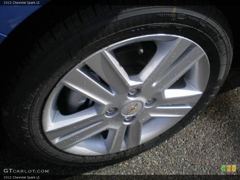 2013 Chevrolet Spark LS Wheel and Tire Photo #73441655