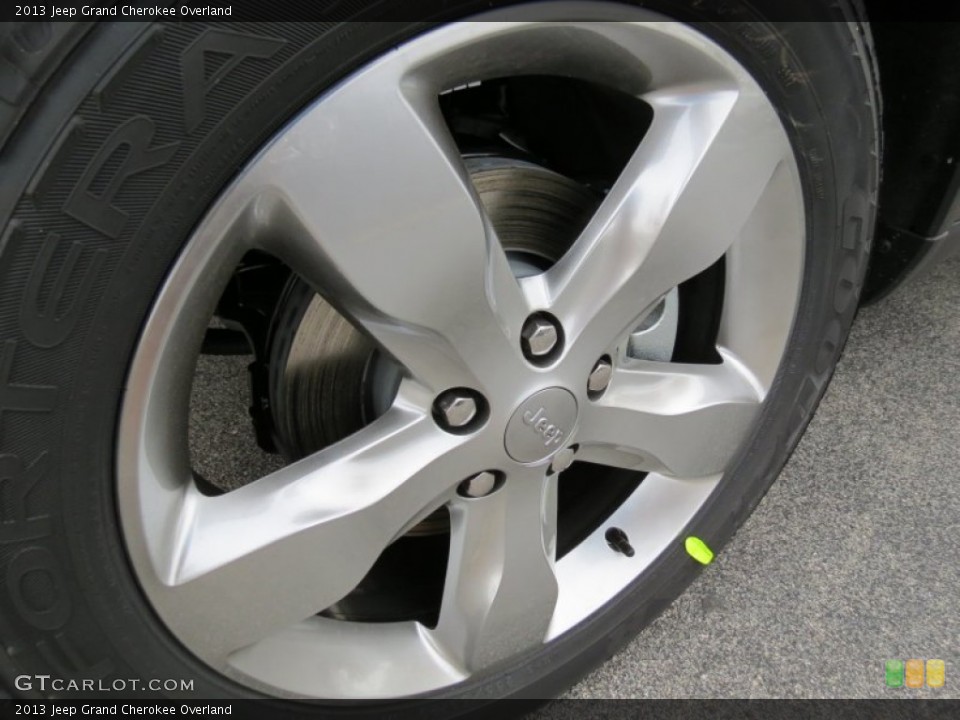 2013 Jeep Grand Cherokee Overland Wheel and Tire Photo #73443437
