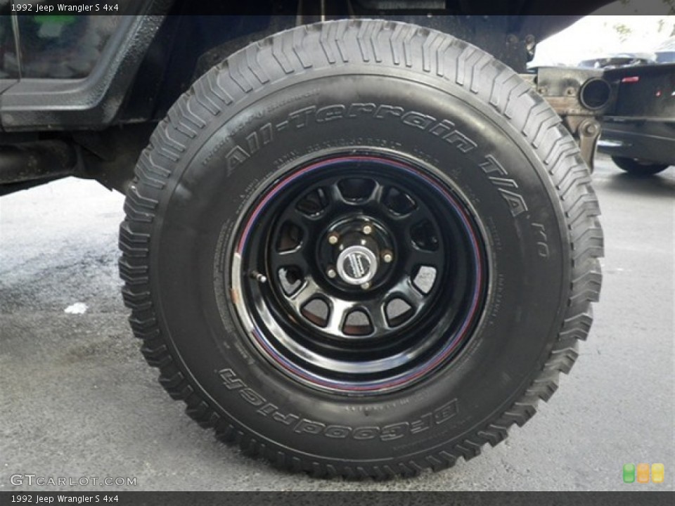 1992 Jeep Wrangler Custom Wheel and Tire Photo #73443878