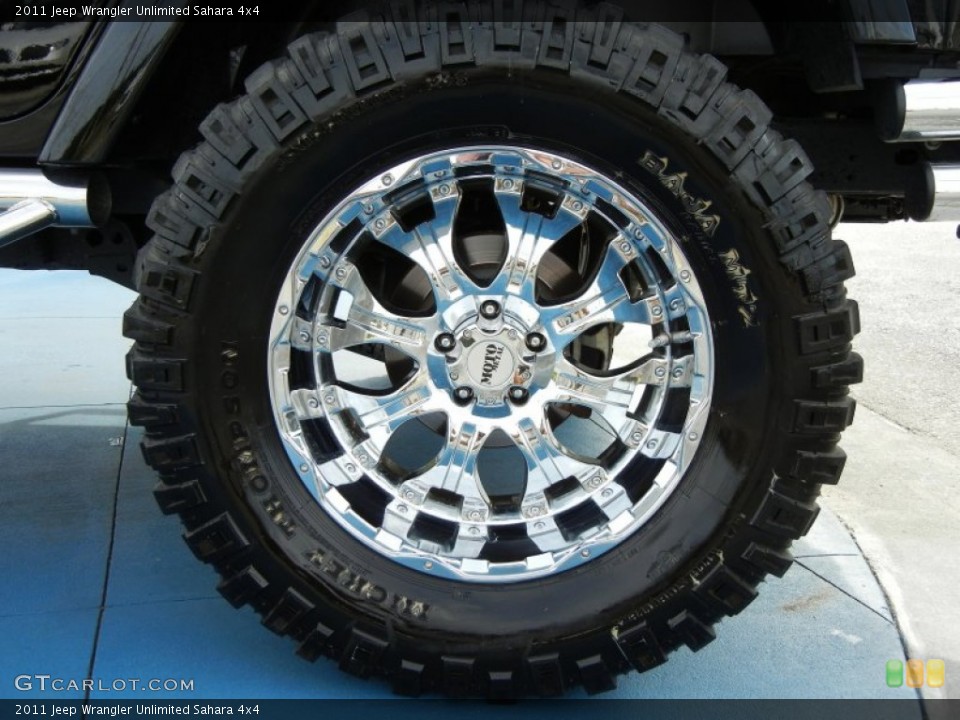 2011 Jeep Wrangler Unlimited Custom Wheel and Tire Photo #73552913