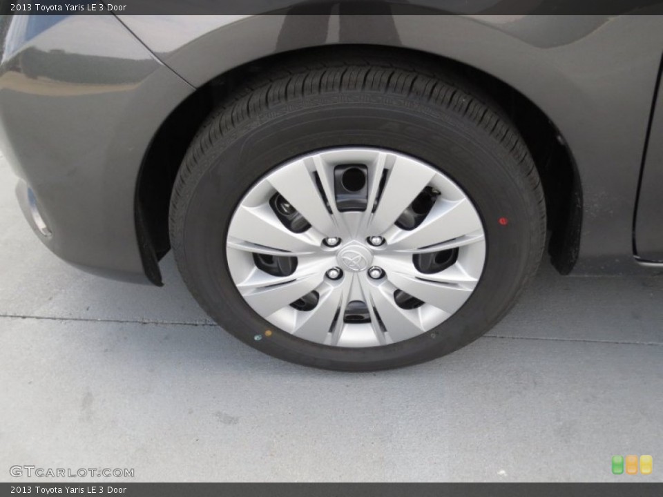 2013 Toyota Yaris LE 3 Door Wheel and Tire Photo #73553789