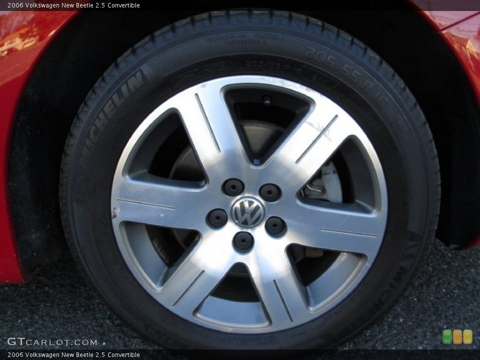 2006 Volkswagen New Beetle 2.5 Convertible Wheel and Tire Photo #73555771