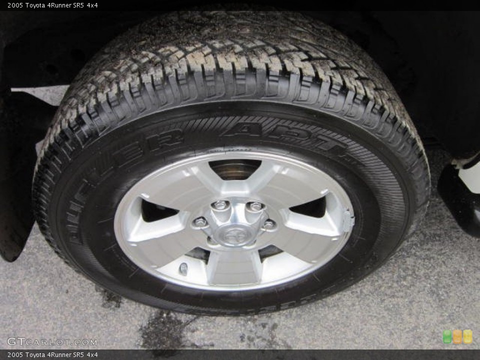 2005 Toyota 4Runner SR5 4x4 Wheel and Tire Photo #73557143