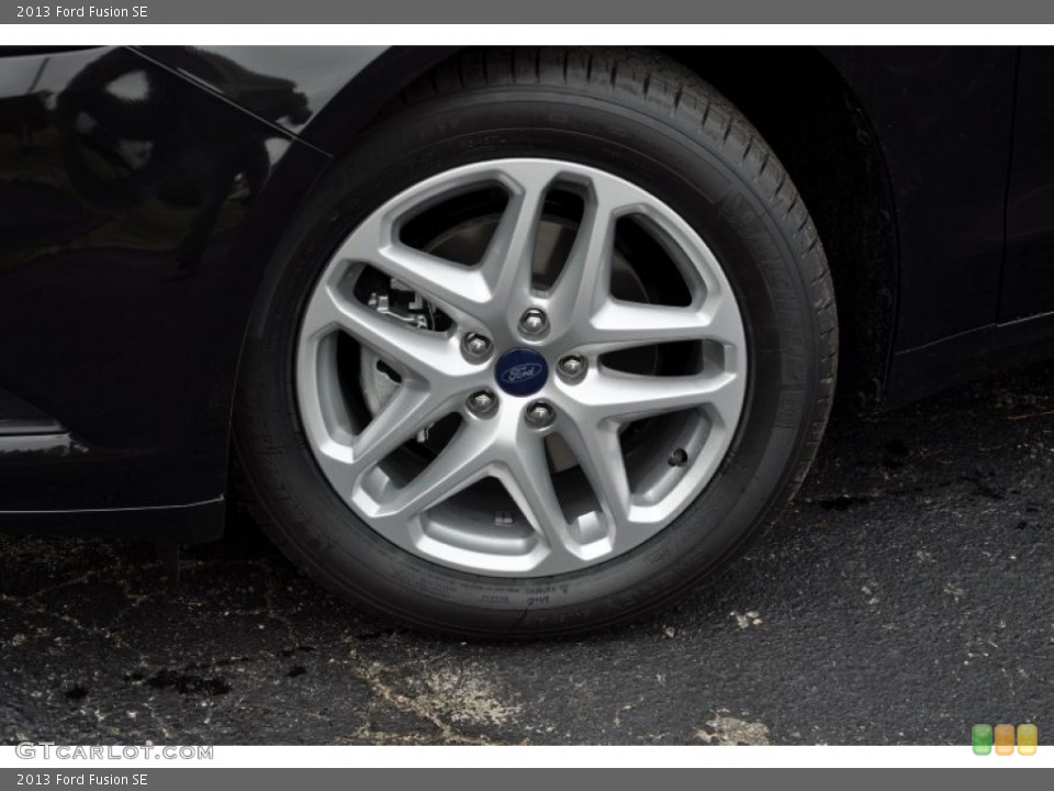 2013 Ford Fusion SE Wheel and Tire Photo #73575650