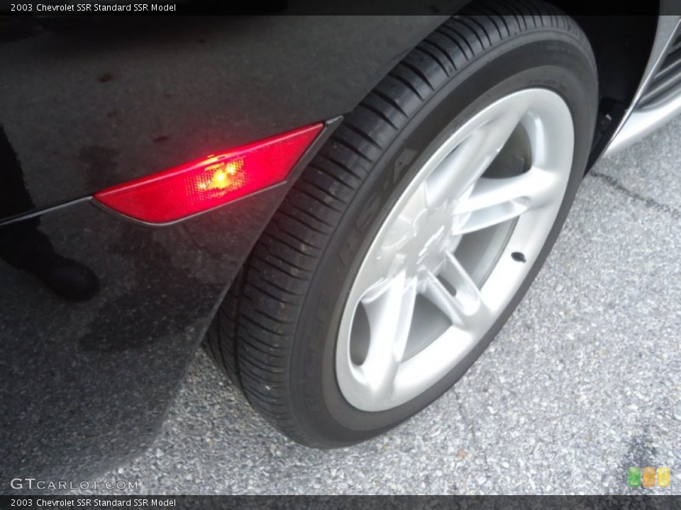 2003 Chevrolet SSR  Wheel and Tire Photo #73585325
