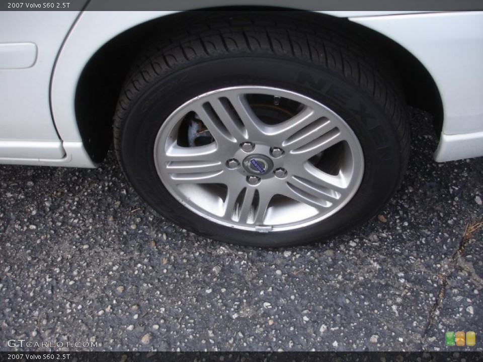 2007 Volvo S60 2.5T Wheel and Tire Photo #73597559