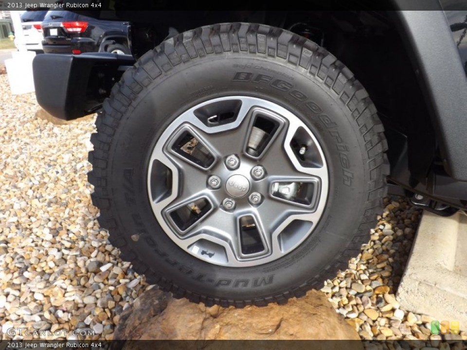 2013 Jeep Wrangler Rubicon 4x4 Wheel and Tire Photo #73626094