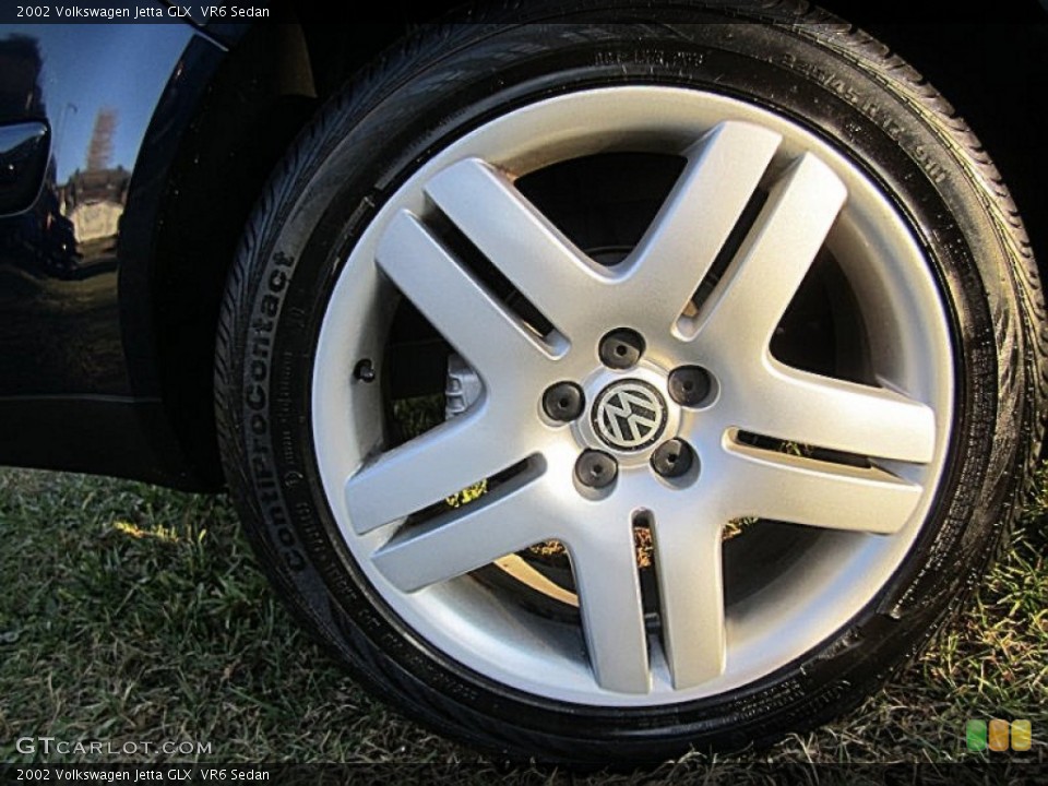 2002 Volkswagen Jetta GLX  VR6 Sedan Wheel and Tire Photo #73701324