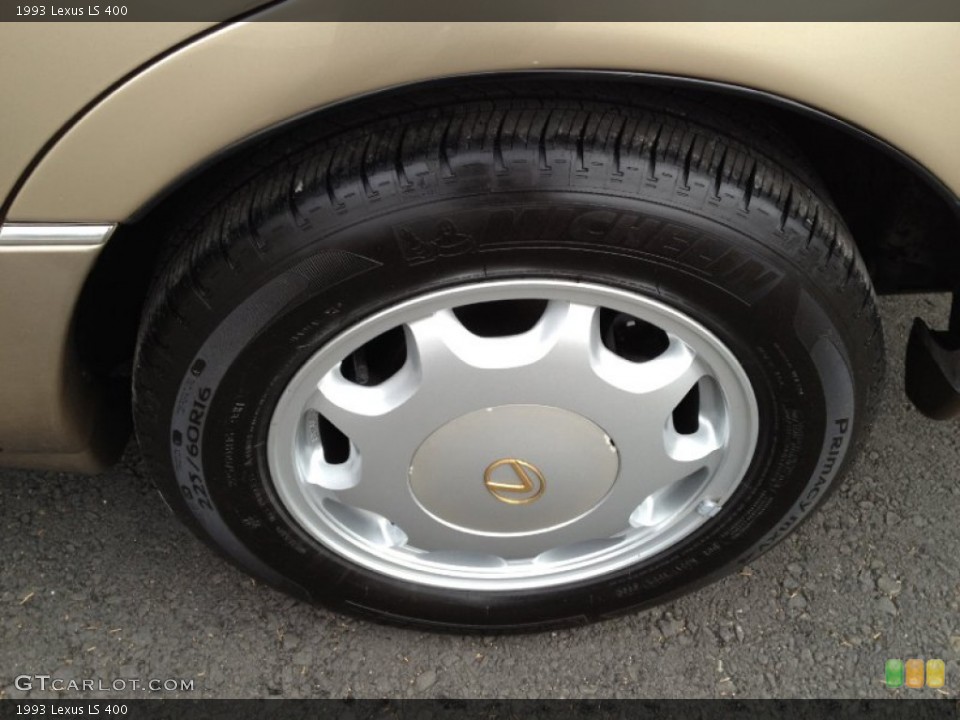 1993 Lexus LS 400 Wheel and Tire Photo #73725633