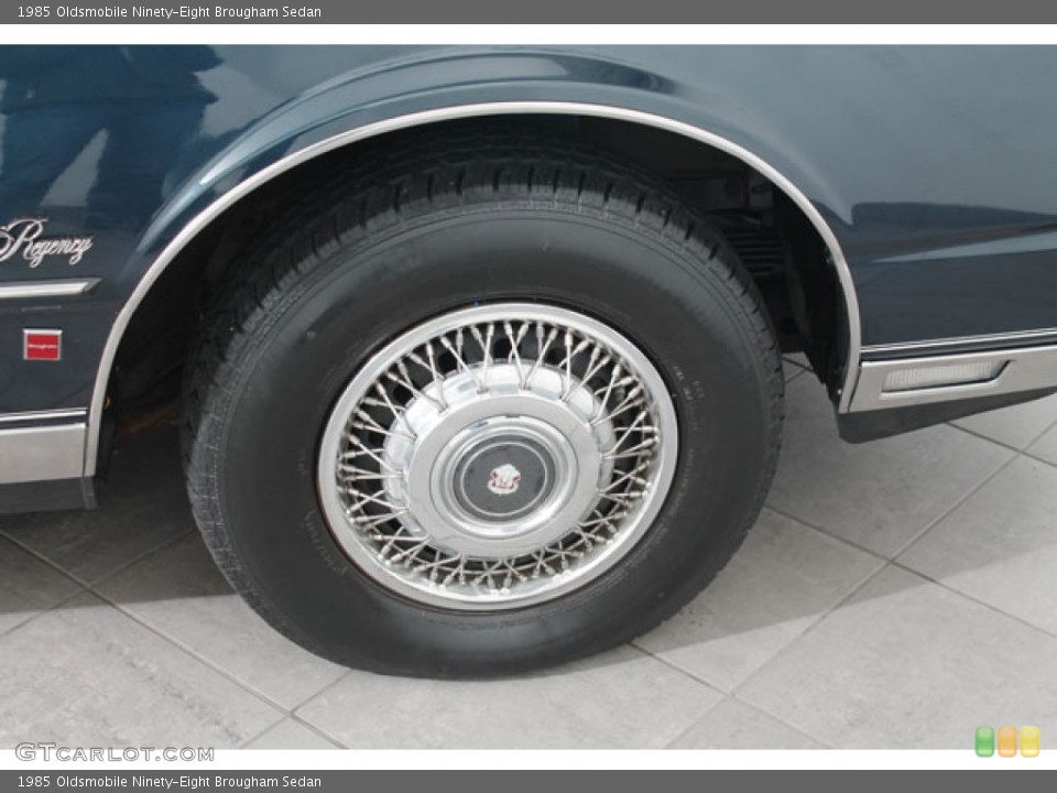 1985 Oldsmobile Ninety-Eight Brougham Sedan Wheel and Tire Photo #73767204