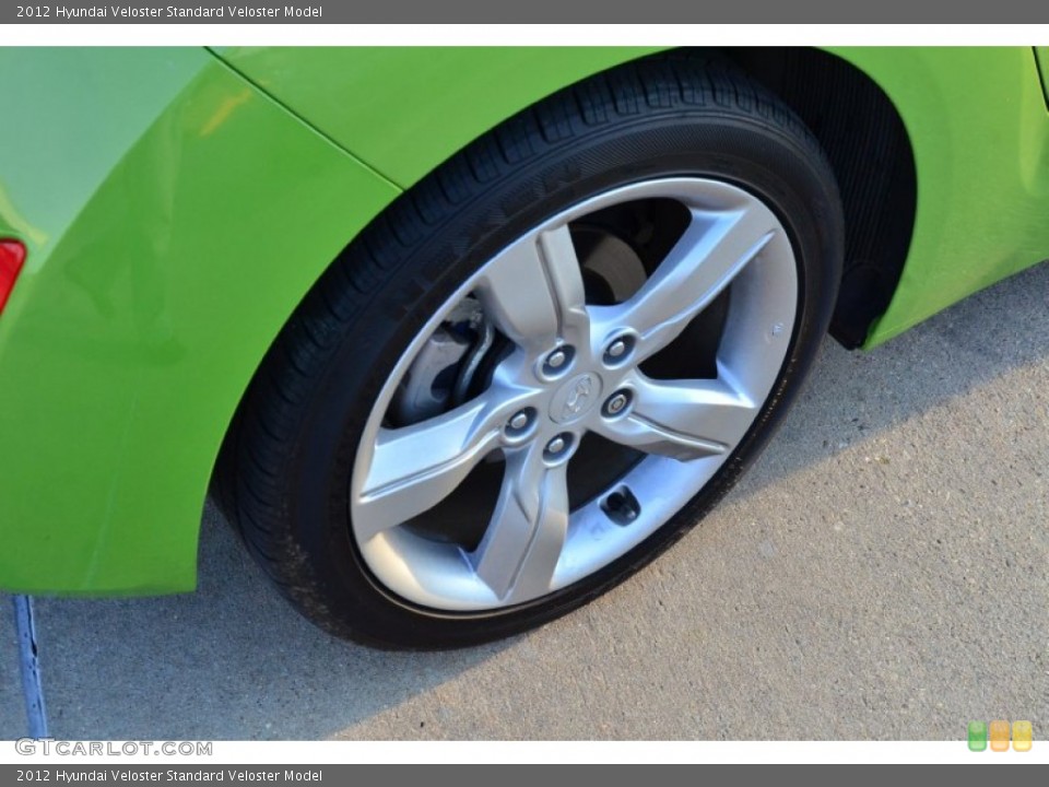 2012 Hyundai Veloster  Wheel and Tire Photo #73821581