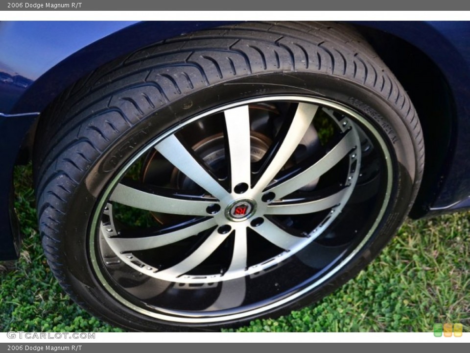 2006 Dodge Magnum Custom Wheel and Tire Photo #73822736